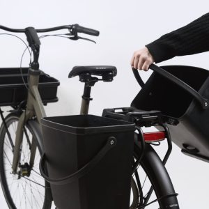 CARRY SIDE Triple-X Box – 22 Litre – Black – Robust Side-Mount Cargo Crate with Locking Handles – Blue Door Bicycles 7 Close-up of locking handle on CARRY SIDE Triple-X Box 22 Litre in black