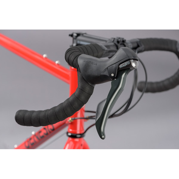 Croix De Fer 20 Red Alloy Drop Handlebars Close-Up