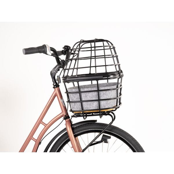 DUO COVER mounted on a DUO basket attached to a bicycle