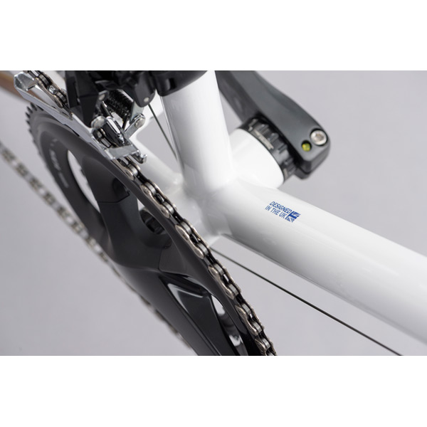 Equilibrium Large Steel Road Bike Shimano 105 chainset details