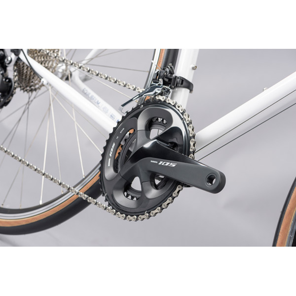 Equilibrium Large Steel Road Bike Shimano 105 crankset
