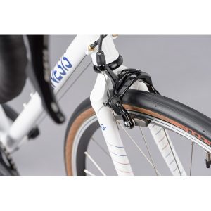 Equilibrium Large Steel Road Bike – Lightweight Reynolds 725 Frame, Classic Design (White) 6 Equilibrium Large Steel Road Bike White front angle with fork