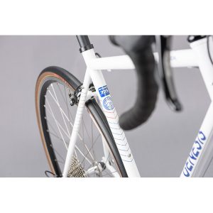 Equilibrium Large Steel Road Bike – Lightweight Reynolds 725 Frame, Classic Design (White) 7 Equilibrium Large Steel Road Bike relaxed geometry frame