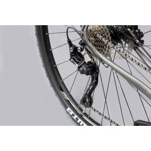 Croix De Fer 20 Flat Bar - Versatile Adventure Bike with Chromoly Steel Frame 7 gn21030 detail 02