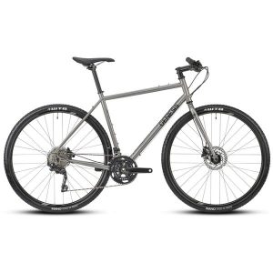 Croix De Fer 20 Flat Bar - Versatile Adventure Bike with Chromoly Steel Frame 5 gn21030 side v2 1