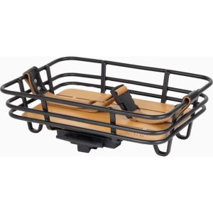 Retro Bike Basket with Adjustable Buckles and AVS Mounting System - 8 Litre, Bamboo Base, Black - Perfect for Easy Bike Rides 4 Close-up of adjustable buckles on Retro Bike Basket for secure attachment